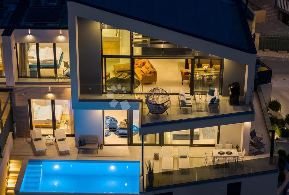 Casa Jesenice, Dugi Rat, 450m2