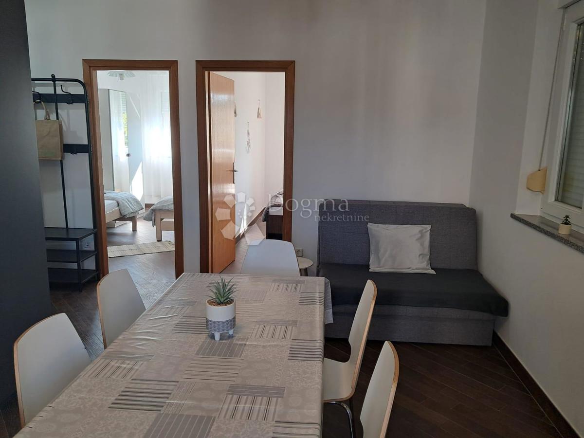 Appartamento Cesarica, Karlobag, 60m2