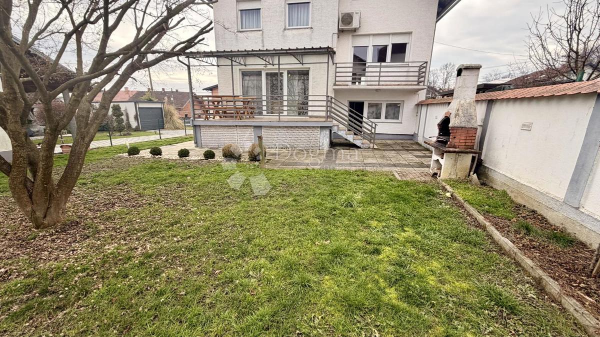 Casa Centar, Bjelovar, 400m2