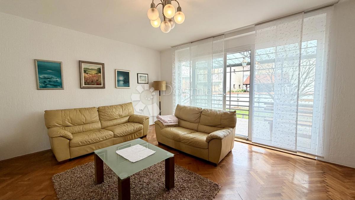 Casa Centar, Bjelovar, 400m2