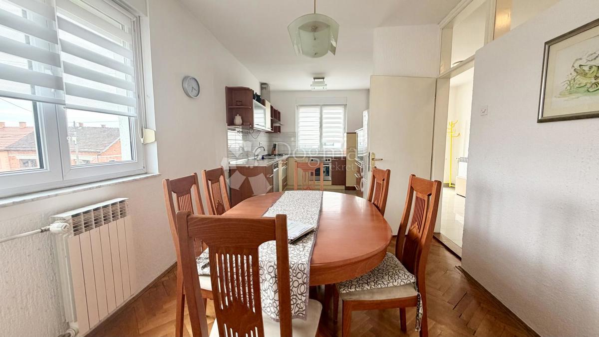 Casa Centar, Bjelovar, 400m2