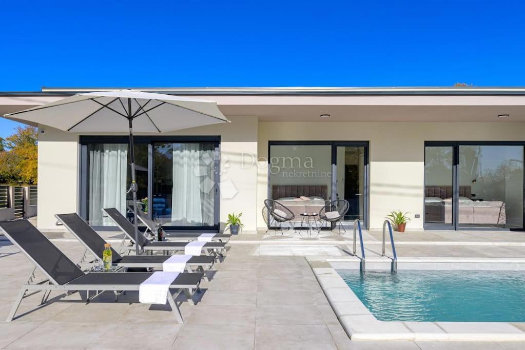 Casa Burići, Kanfanar, 135m2