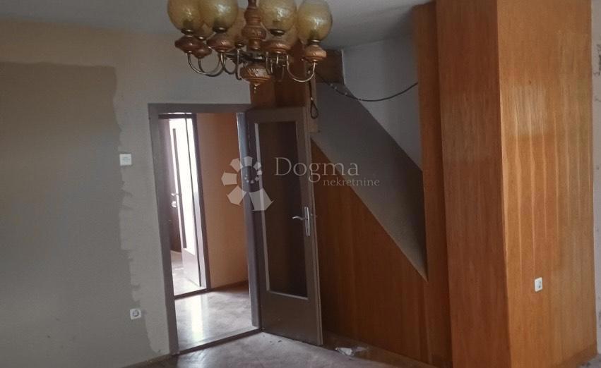 Casa Donji grad, Osijek, 160m2