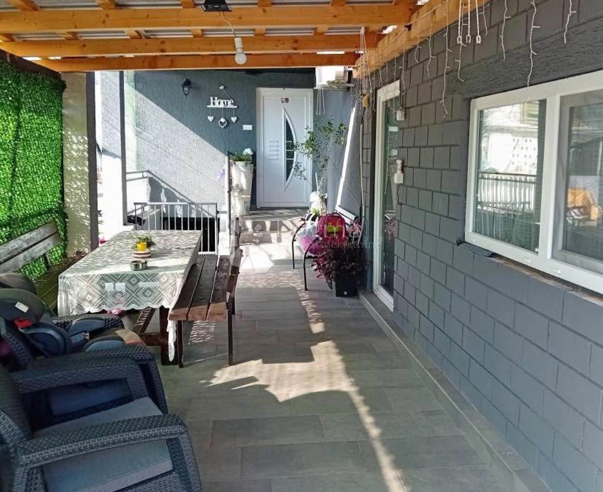 Casa Prigorje Brdovečko, Brdovec, 162m2