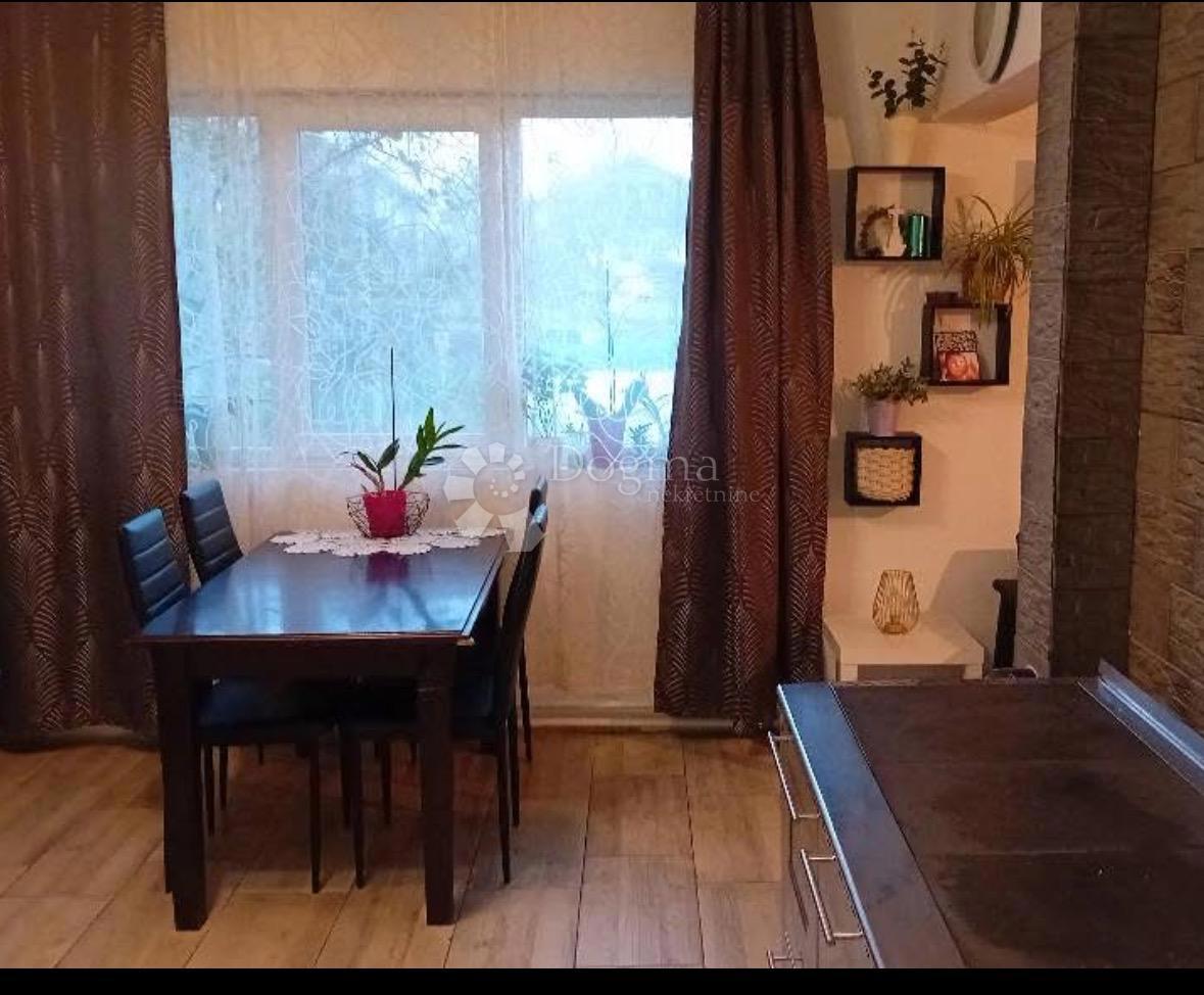 Casa Prigorje Brdovečko, Brdovec, 162m2