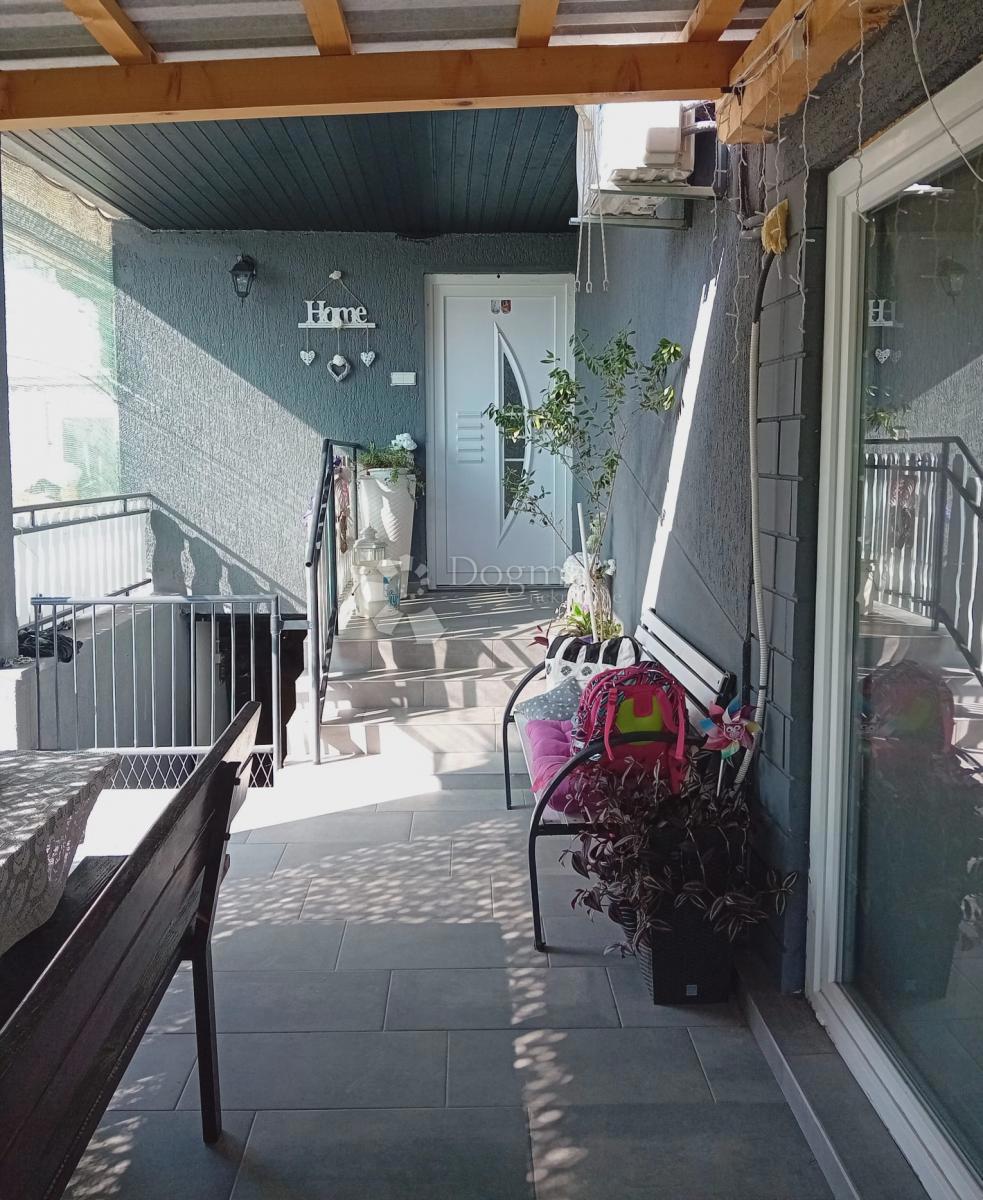 Casa Prigorje Brdovečko, Brdovec, 162m2