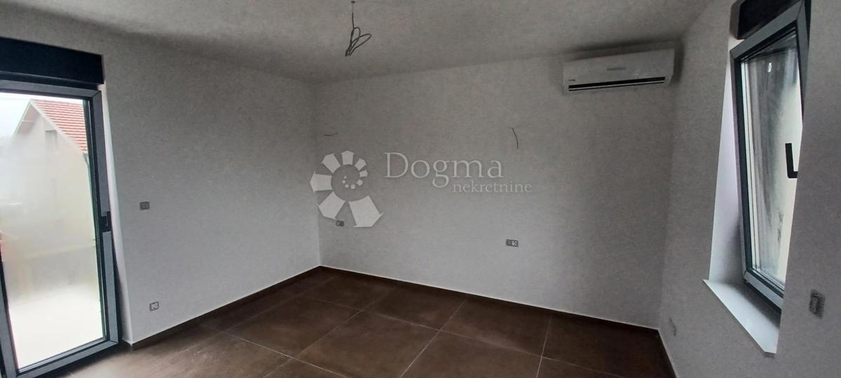 Allogio Retfala, Osijek, 104,52m2