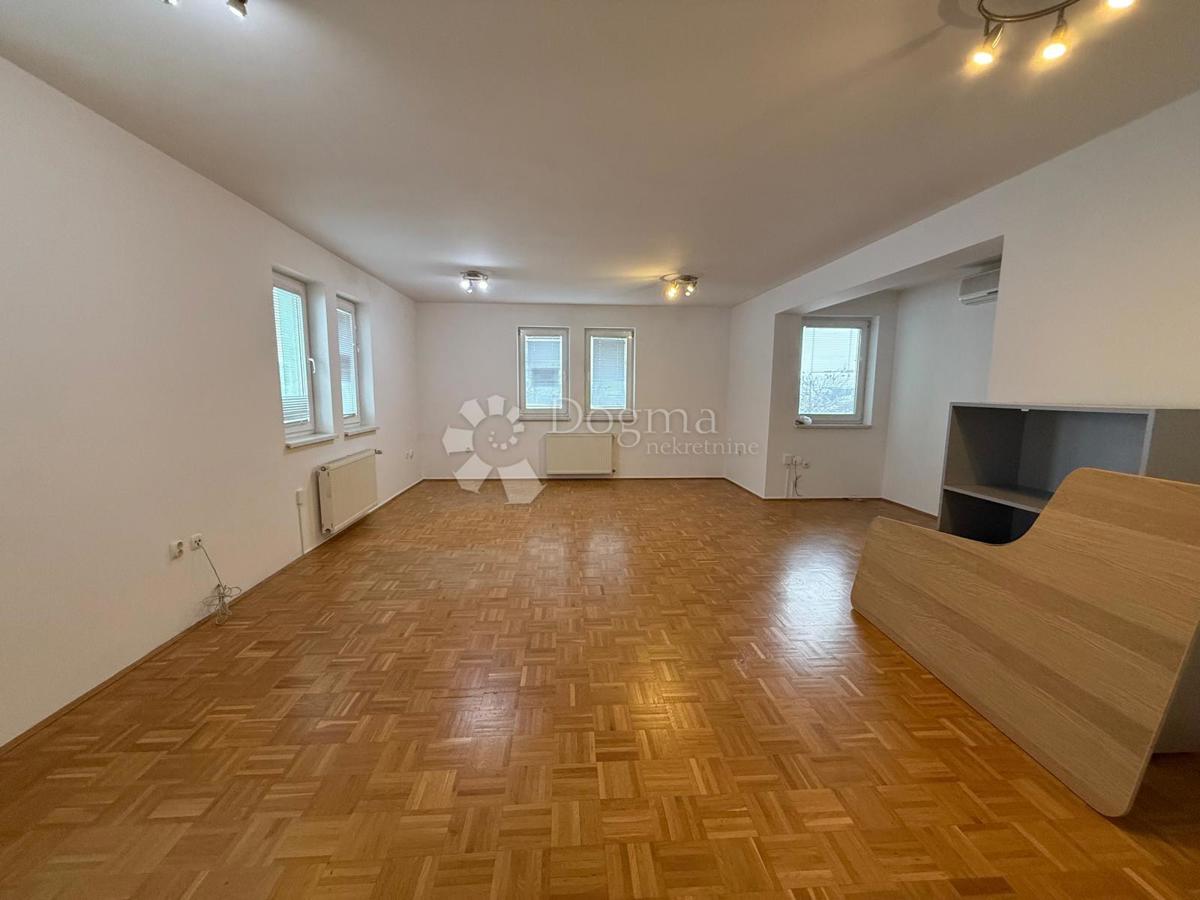 Locale commerciale Texas, Varaždin, 89,23m2