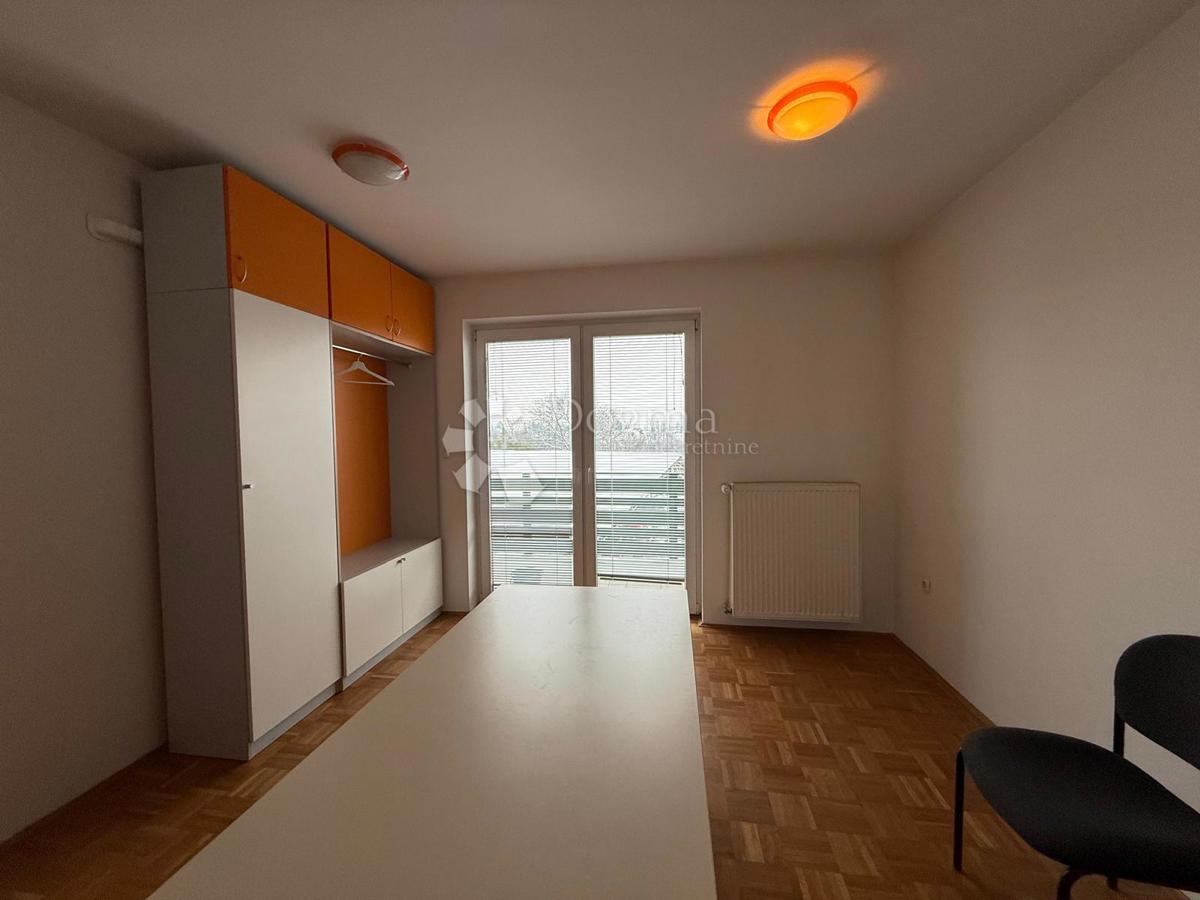 Locale commerciale Texas, Varaždin, 89,23m2