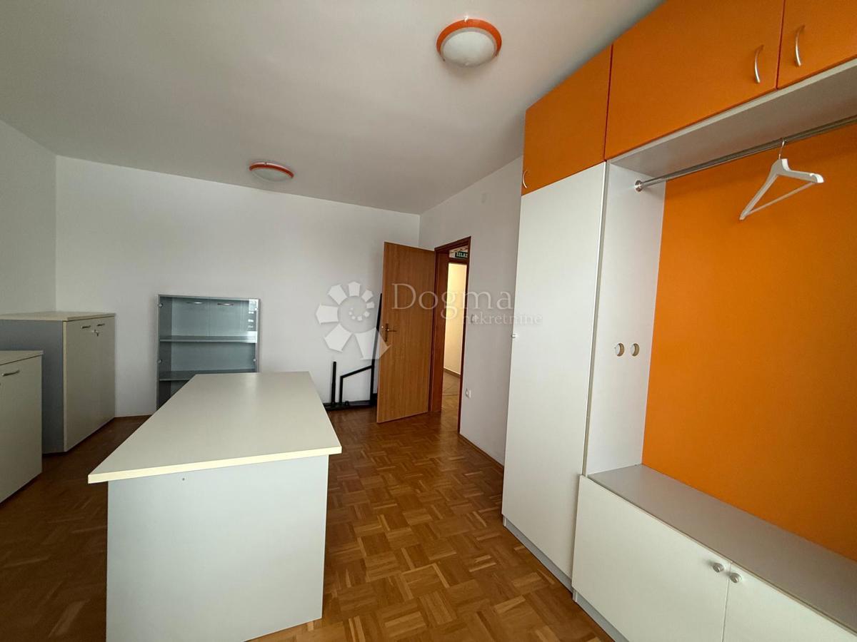 Locale commerciale Texas, Varaždin, 89,23m2