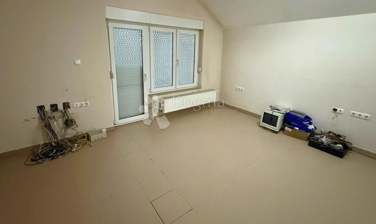 Locale commerciale Bartolovec, Trnovec Bartolovečki, 264,63m2