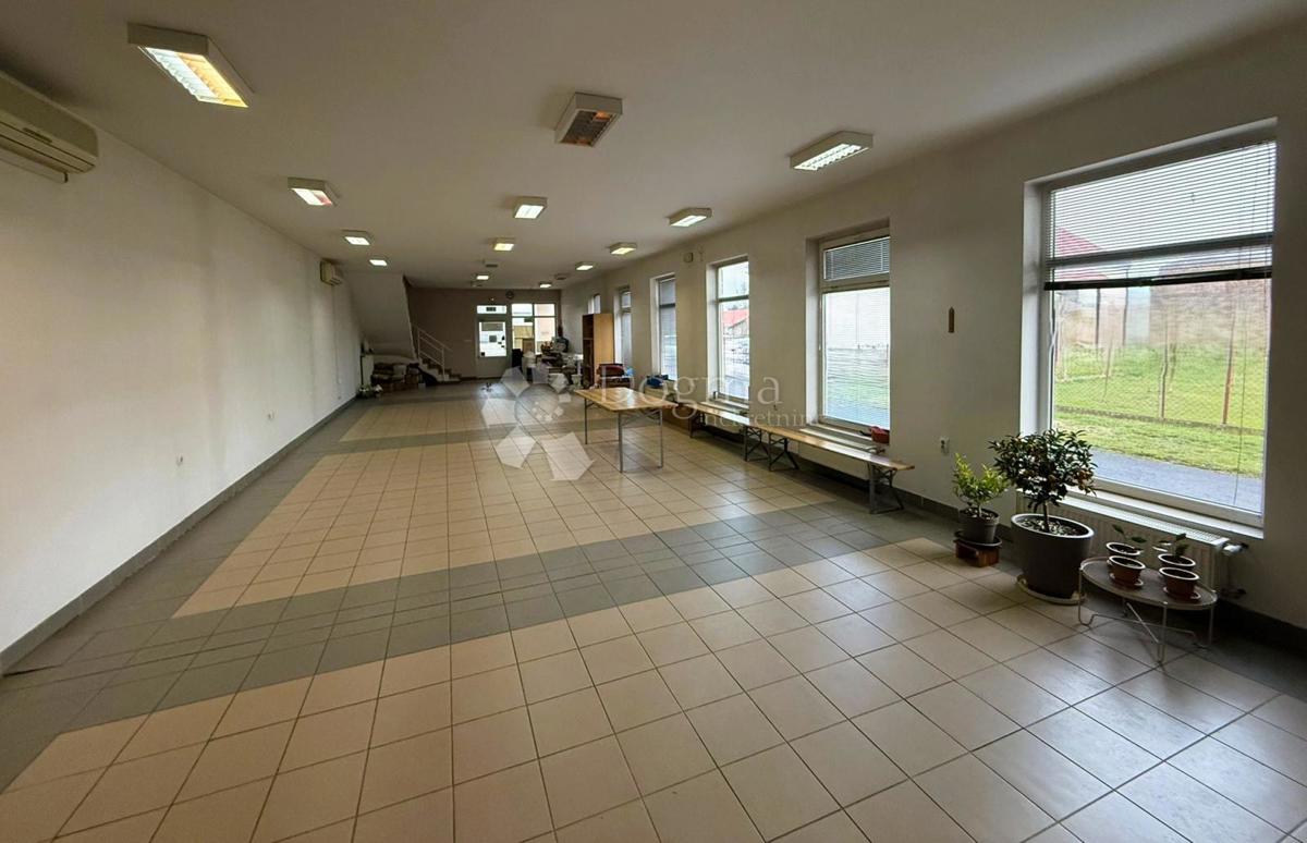 Locale commerciale Bartolovec, Trnovec Bartolovečki, 264,63m2