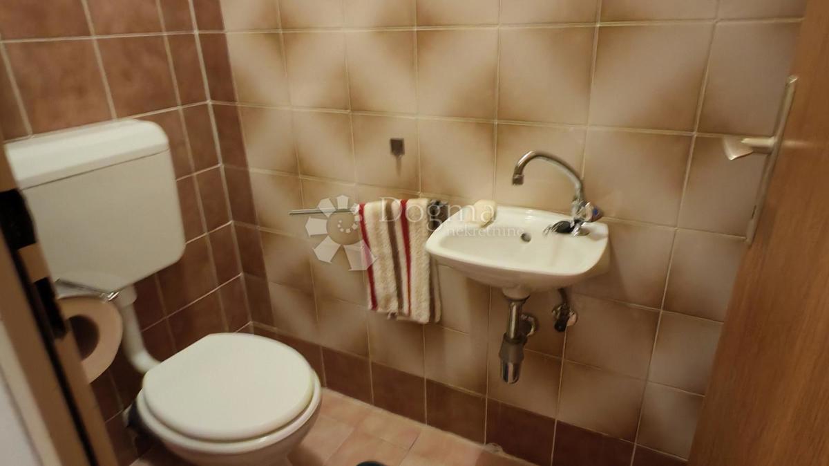 Allogio Krnjevo, Rijeka, 82,11m2