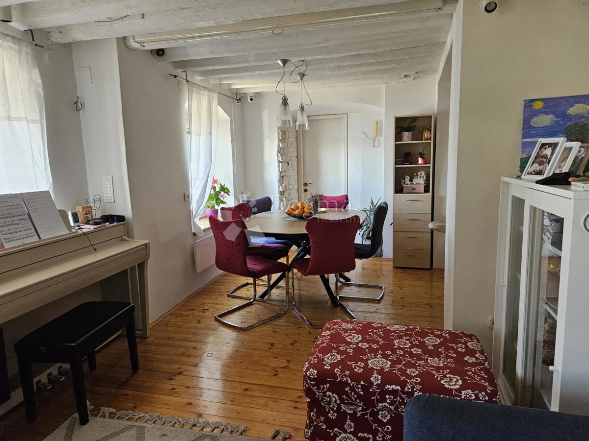 Allogio Dolac, Šibenik, 88m2