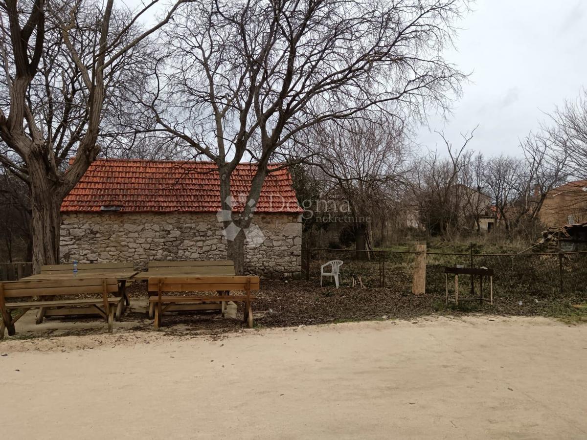 Terreno edificabile Zemunik Donji, 2.432m2