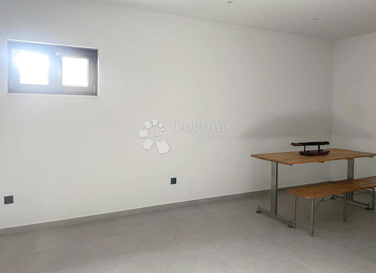 Casa Orehovica, Rijeka, 180m2