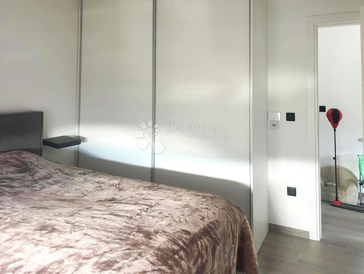 Casa Orehovica, Rijeka, 180m2