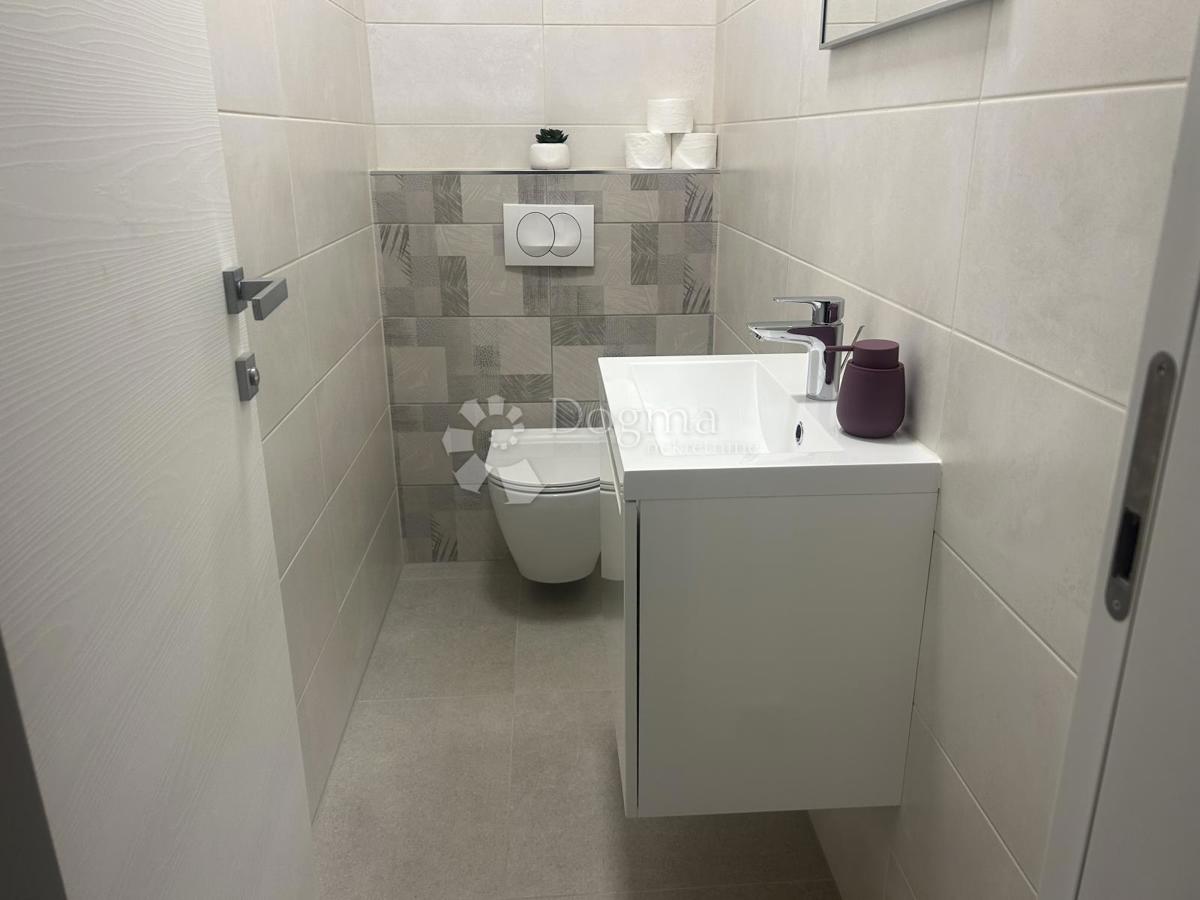 Casa Orehovica, Rijeka, 180m2