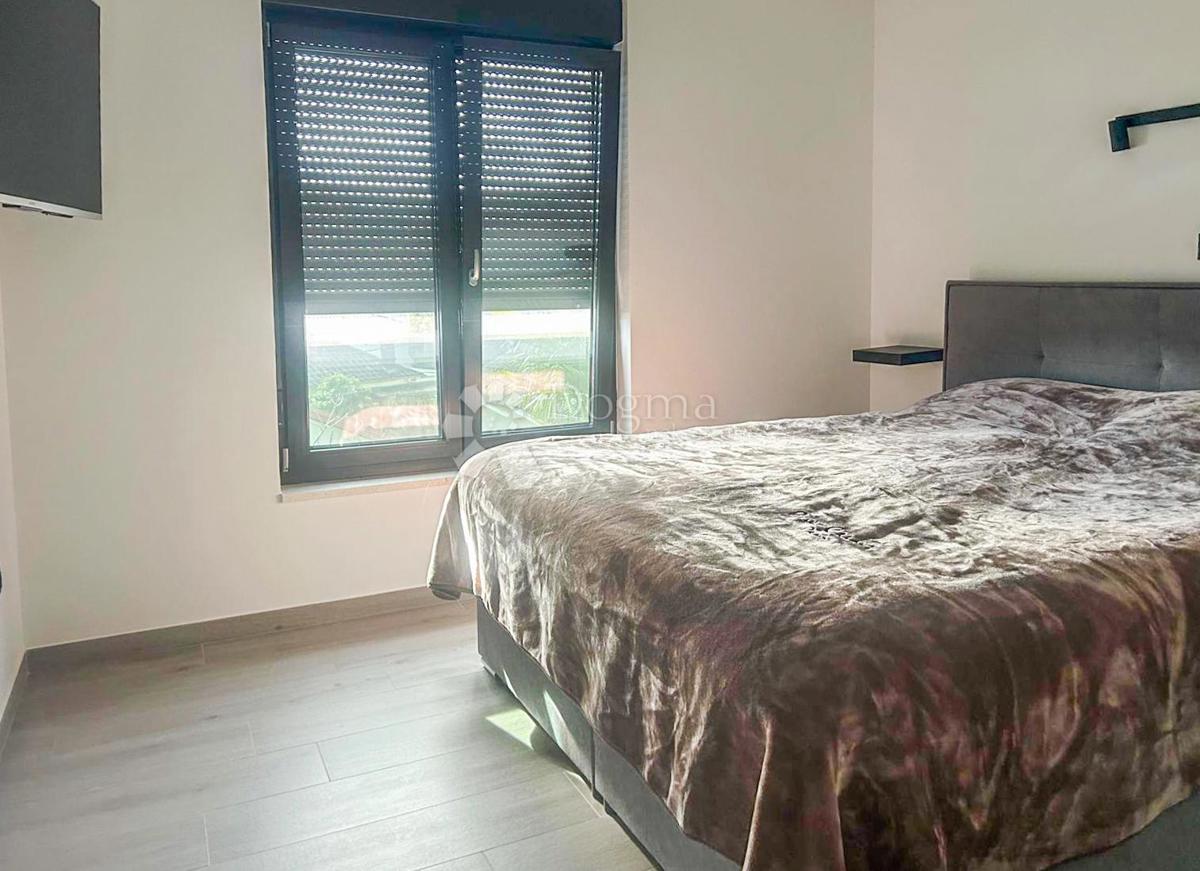 Casa Orehovica, Rijeka, 180m2