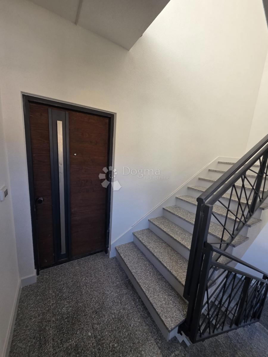 Allogio Kaštel Kambelovac, Kaštela, 180,91m2