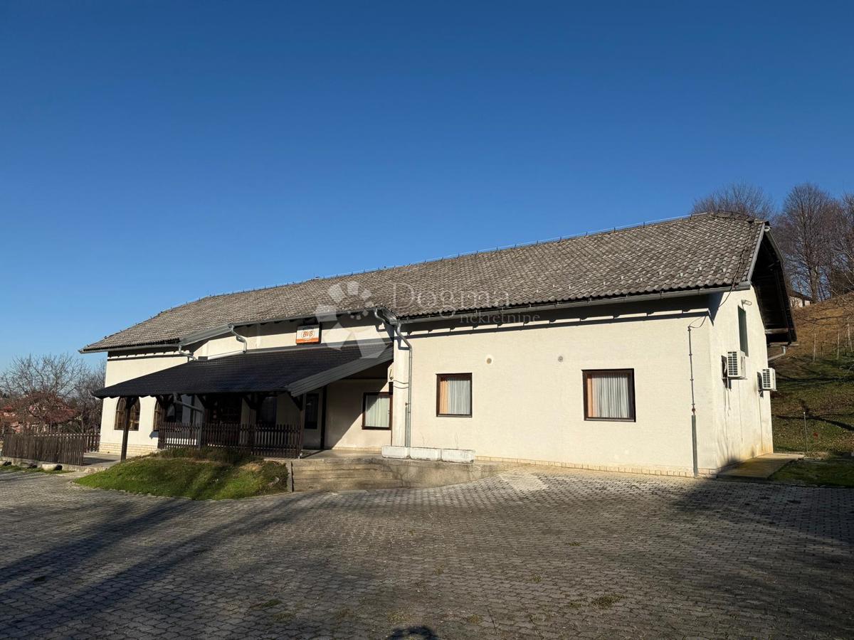 Locale commerciale Ivanec, 372m2