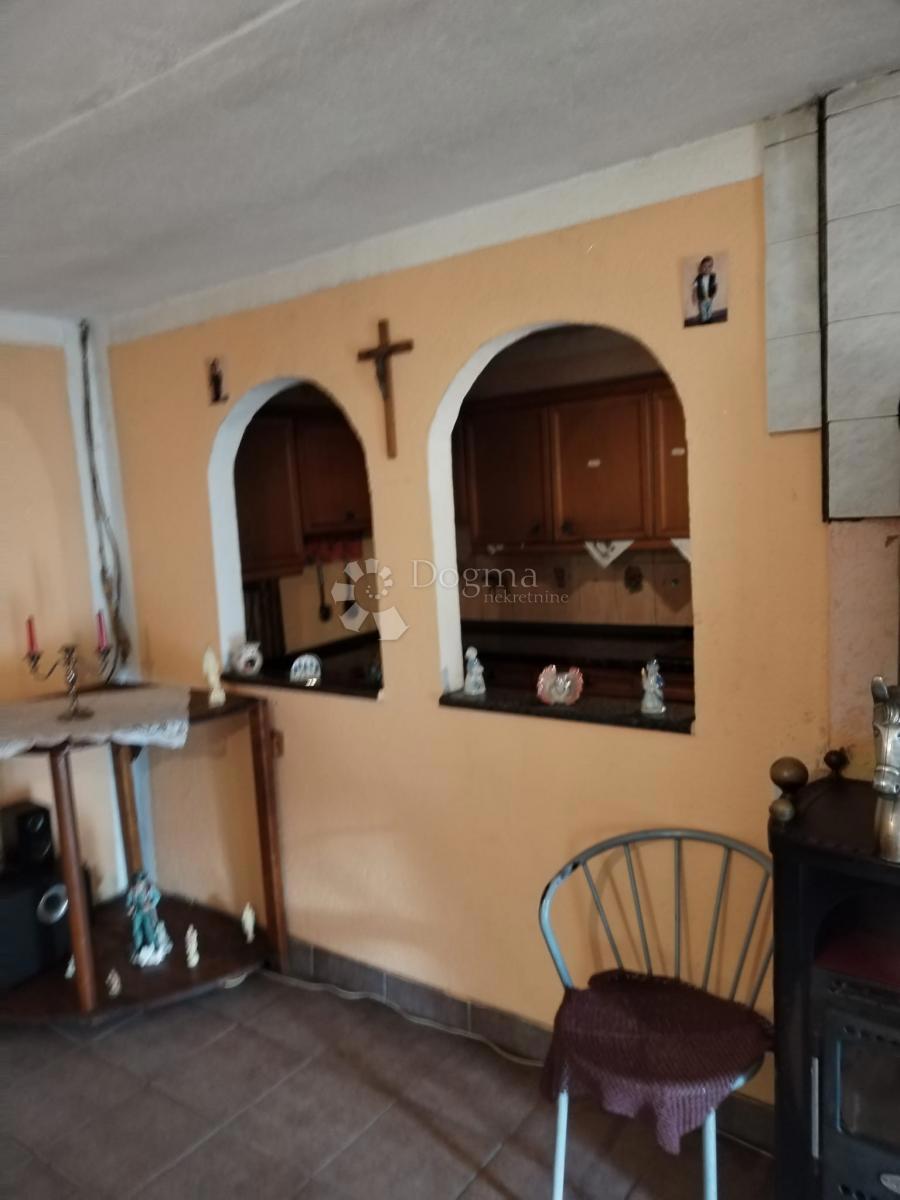 Casa Donje Mekušje, Karlovac - Okolica, 1.233m2