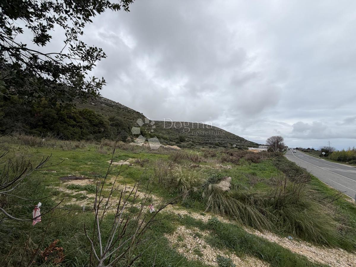 Terreno edificabile Trogir, 3.800m2