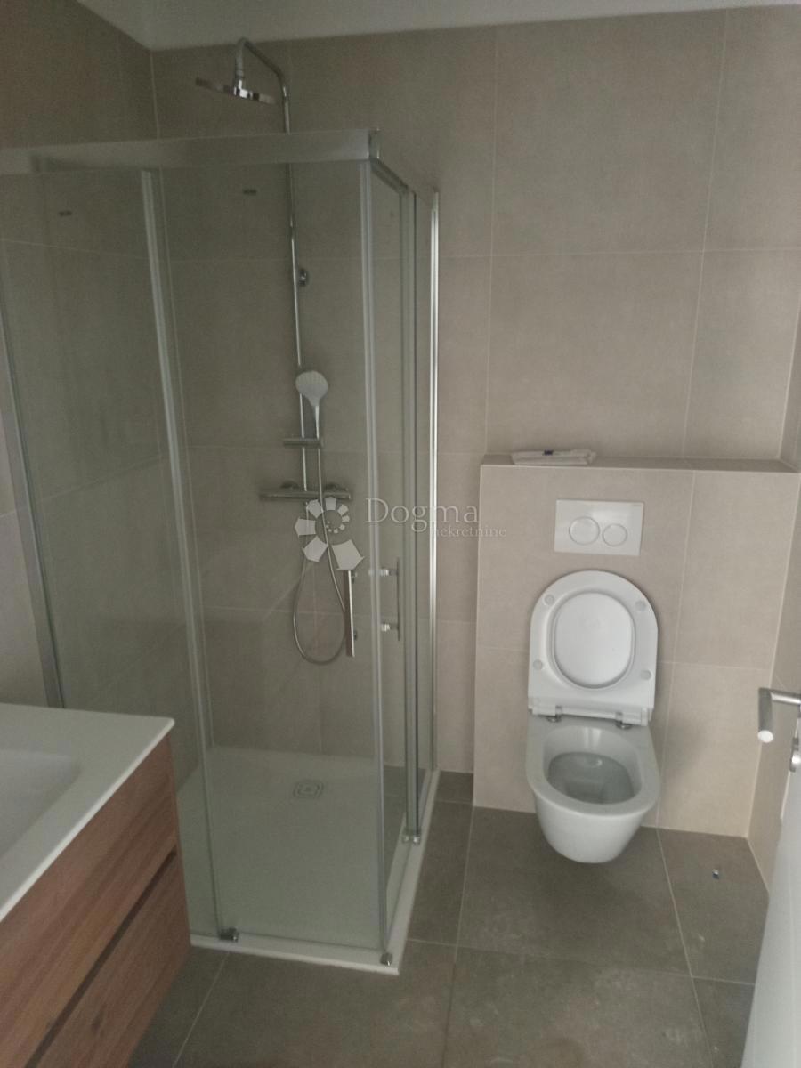 Allogio Centar, Pula, 54m2