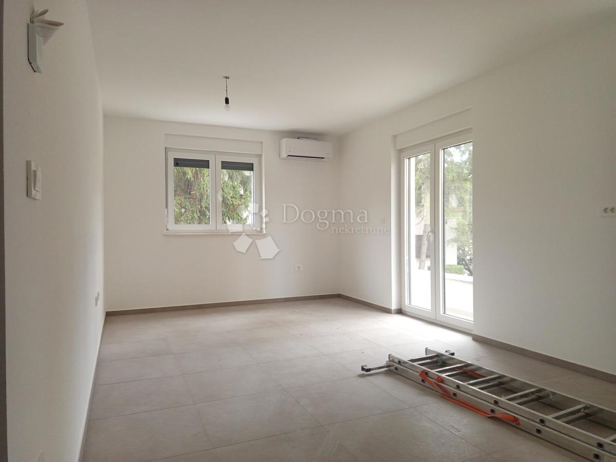 Allogio Centar, Pula, 54m2