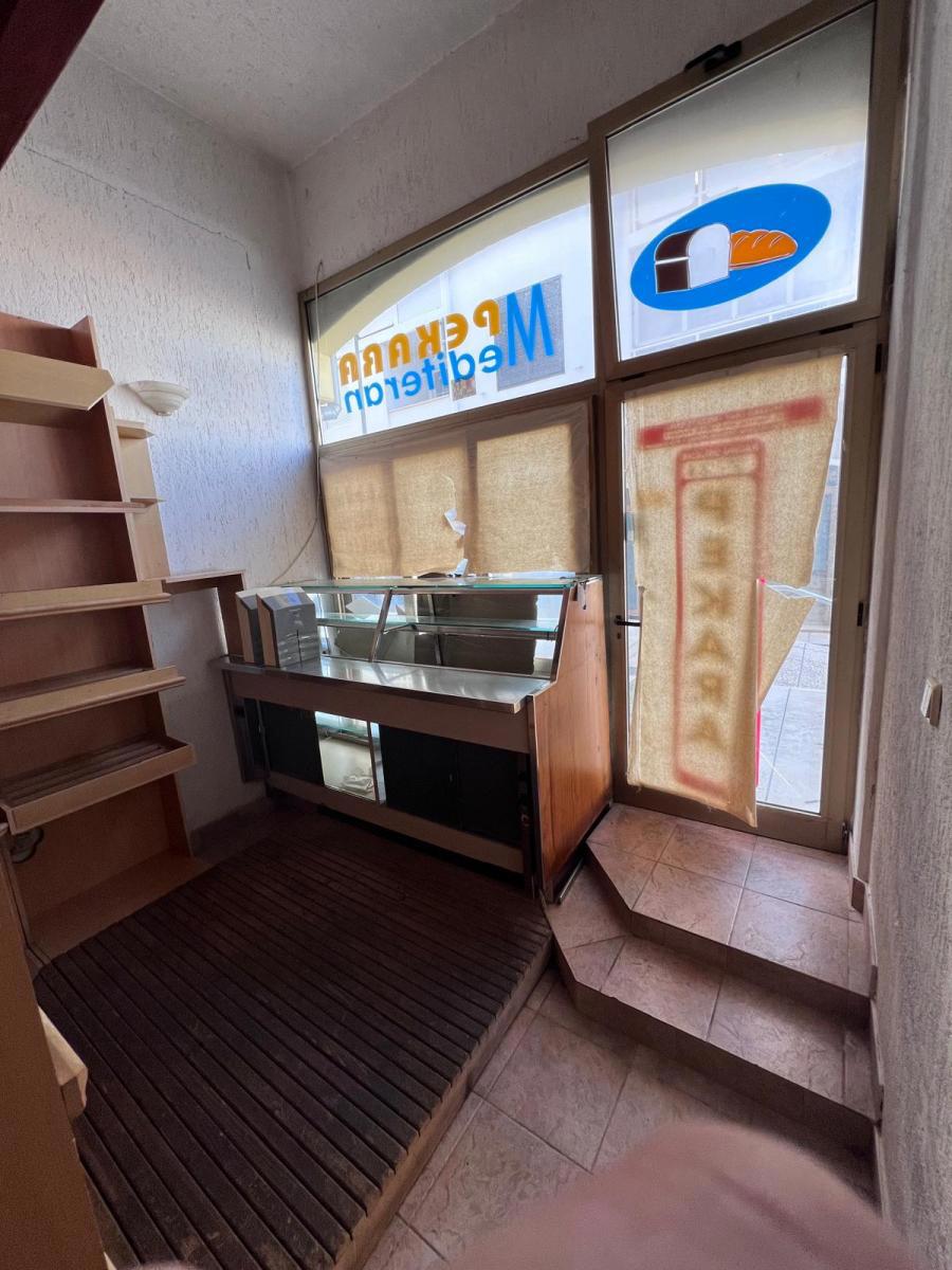 Locale commerciale Červar-Porat, Poreč, 37m2