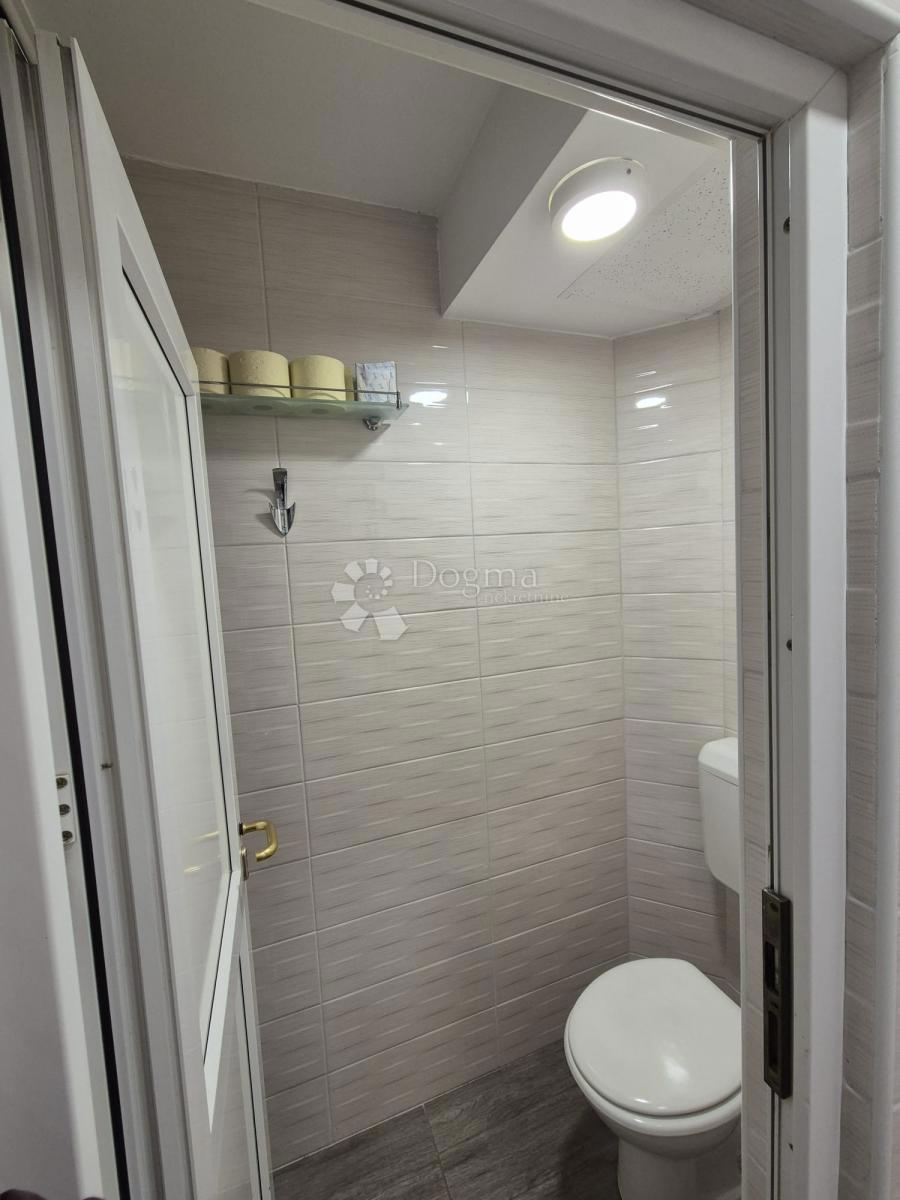 Locale commerciale Gornji grad / Centar, Osijek, 67m2