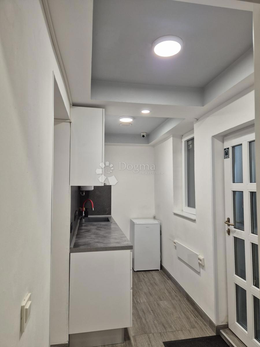 Locale commerciale Gornji grad / Centar, Osijek, 67m2