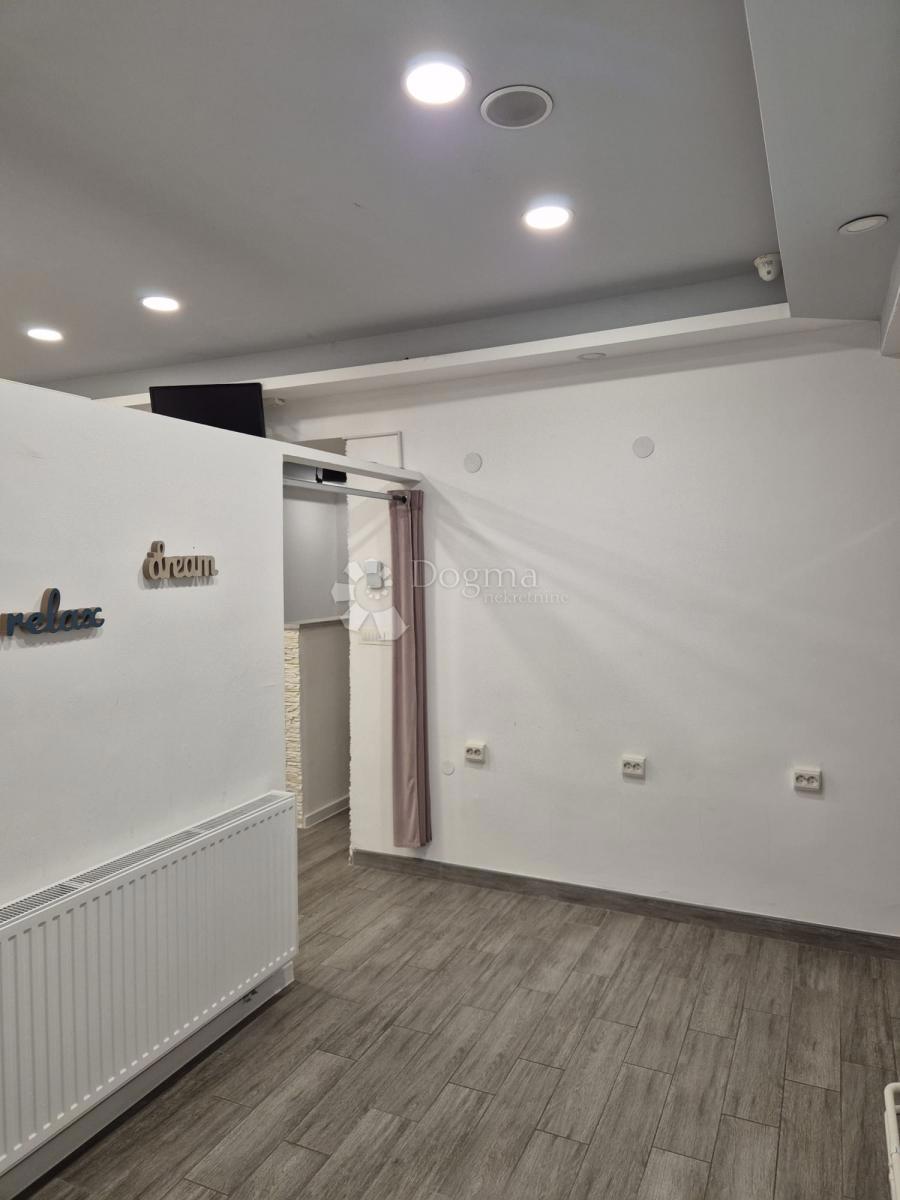 Locale commerciale Gornji grad / Centar, Osijek, 67m2