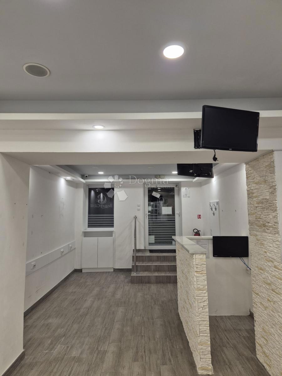 Locale commerciale Gornji grad / Centar, Osijek, 67m2