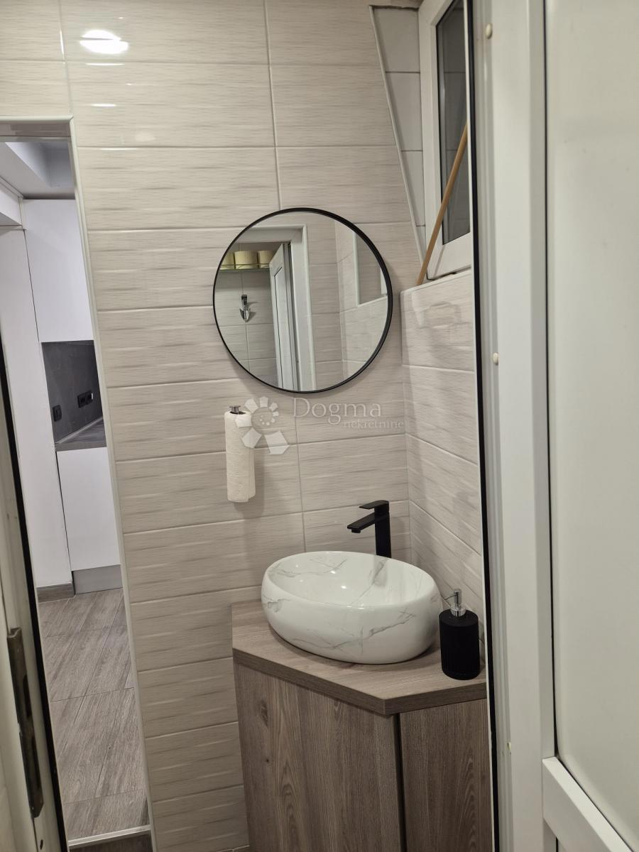 Locale commerciale Gornji grad / Centar, Osijek, 67m2