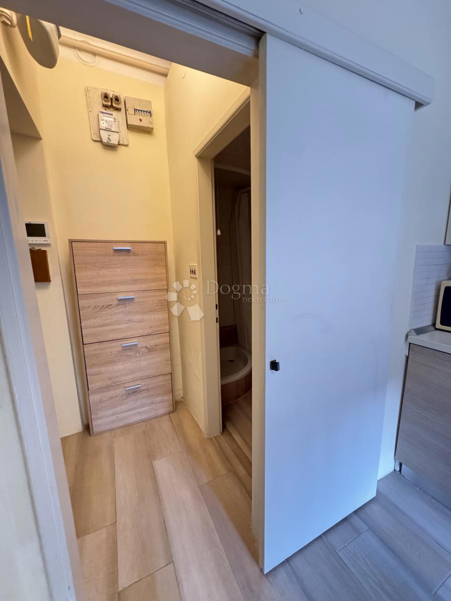 Allogio Vrhovec, Črnomerec, 28,62m2