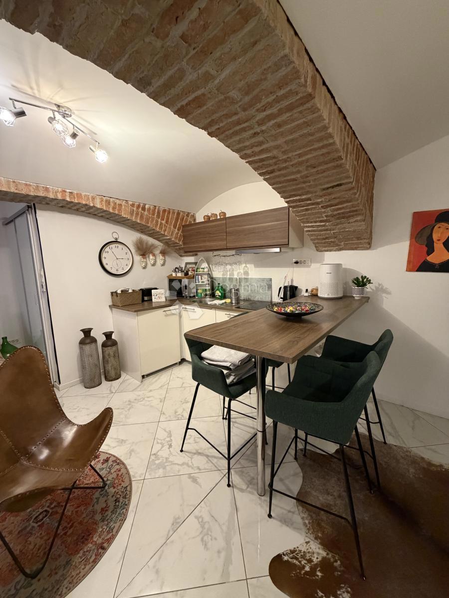 Allogio Donji grad, Donji Grad, 30m2