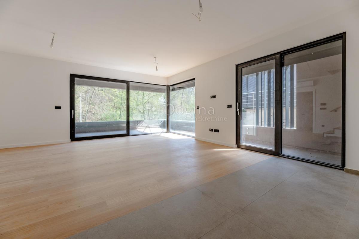 Allogio Jelenovac, Črnomerec, 11m2