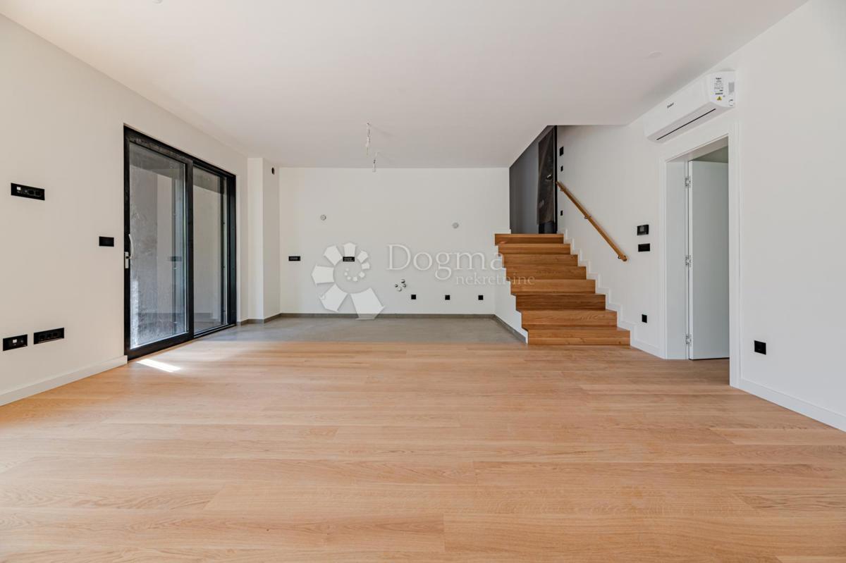 Allogio Jelenovac, Črnomerec, 11m2