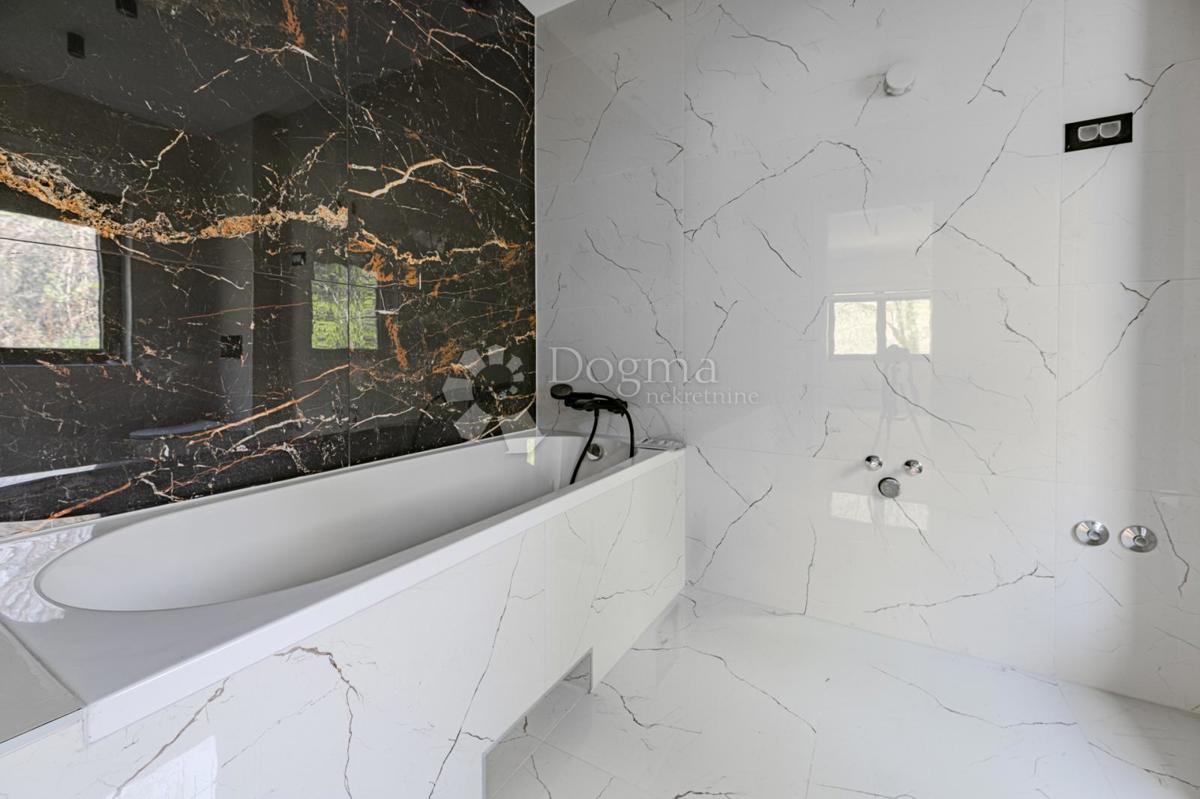 Allogio Jelenovac, Črnomerec, 11m2