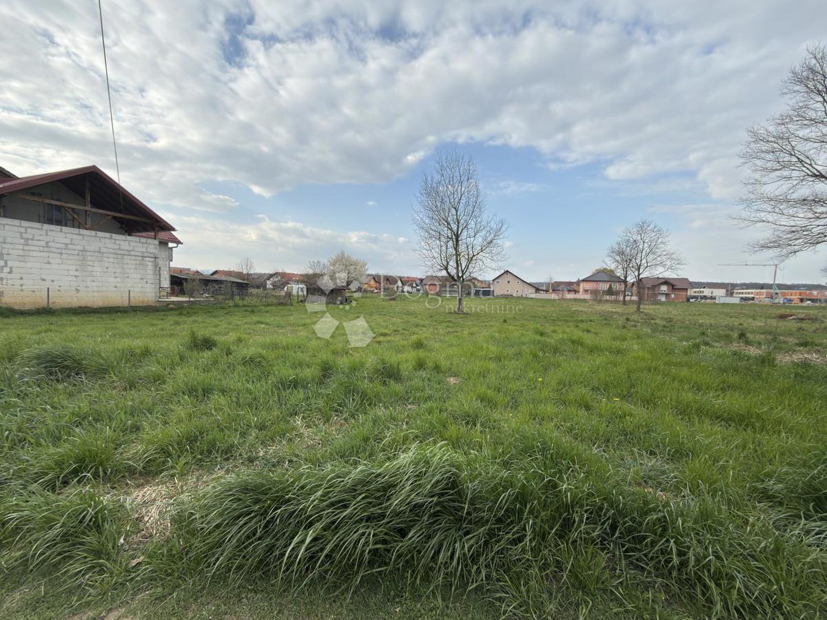 Terreno edificabile Dugo Selo - Zapad, Dugo Selo, 2.179m2