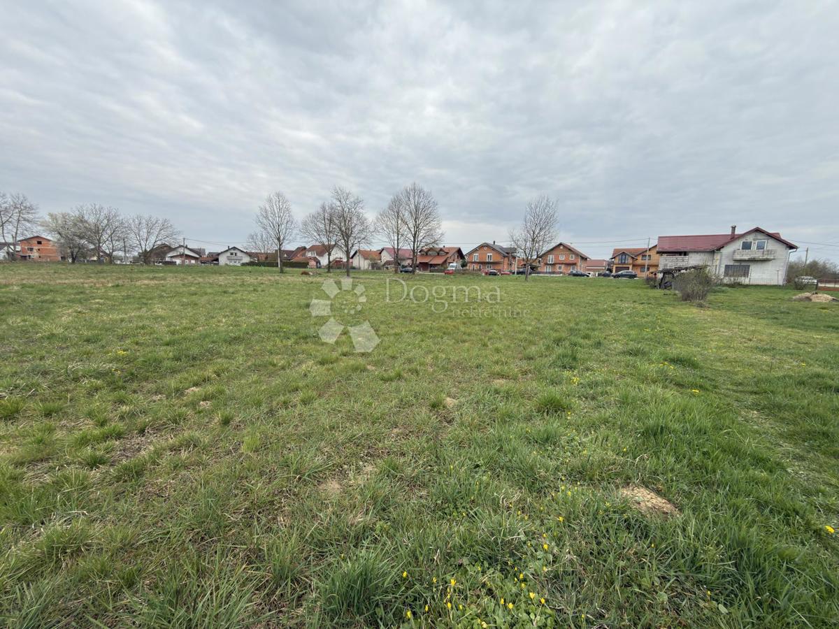 Terreno edificabile Dugo Selo - Zapad, Dugo Selo, 2.179m2
