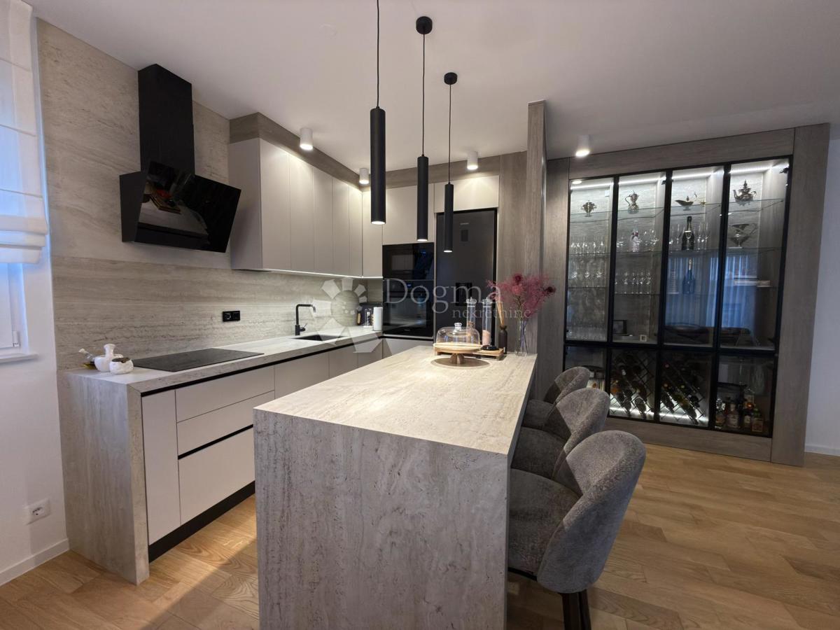 Allogio Sesvetski Kraljevec, Sesvete, 129m2