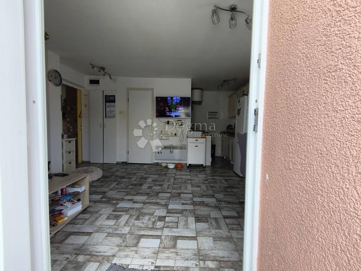 Casa Jug II, Osijek, 65m2