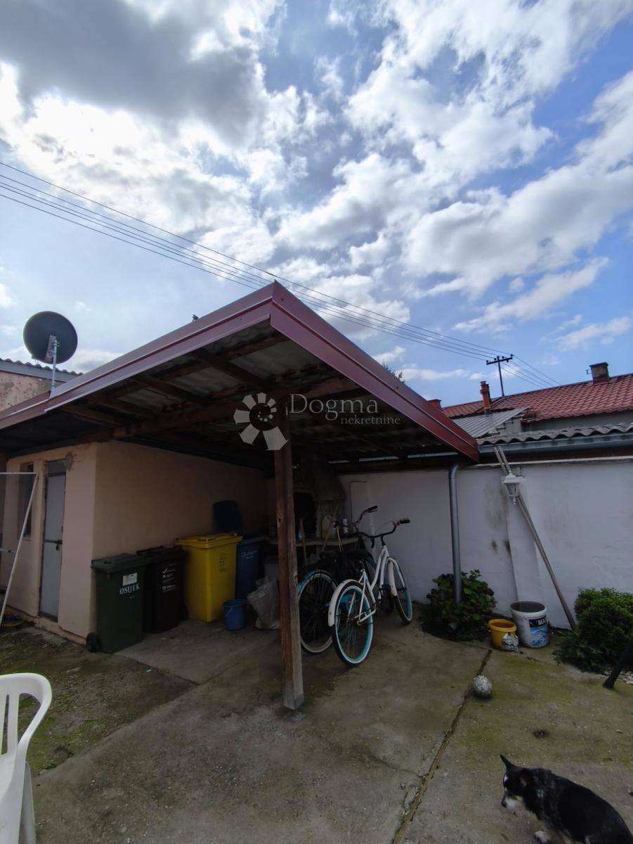 Casa Jug II, Osijek, 65m2