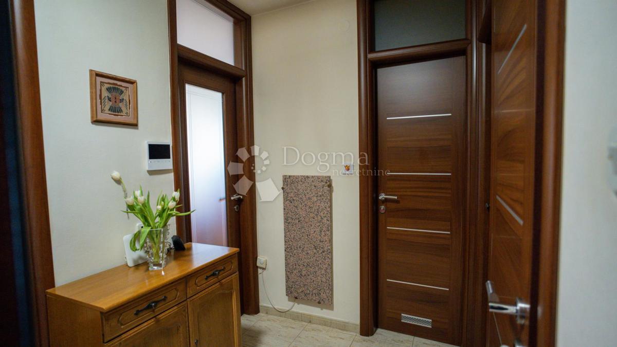 Allogio Rovinj, 75m2