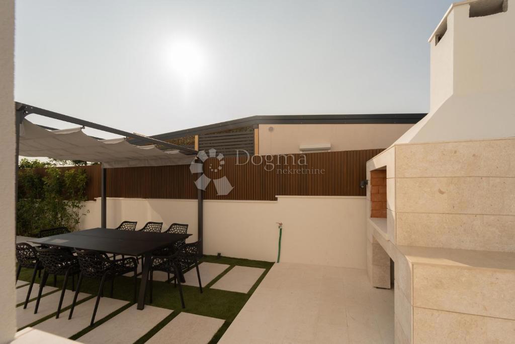 Casa Turanj, Sveti Filip I Jakov, 166,60m2