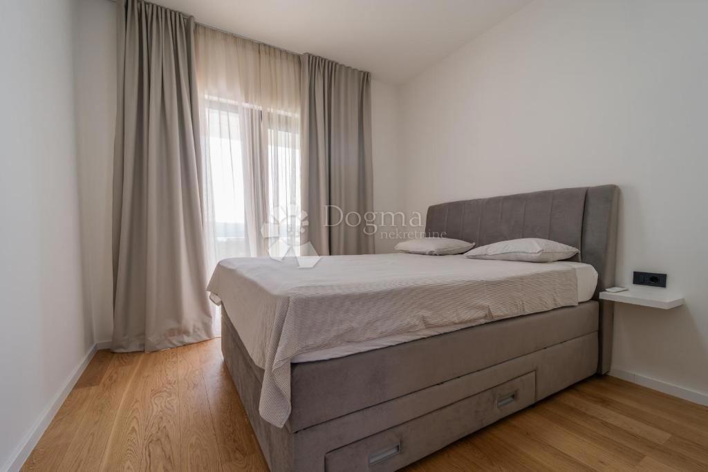 Casa Turanj, Sveti Filip I Jakov, 166,60m2