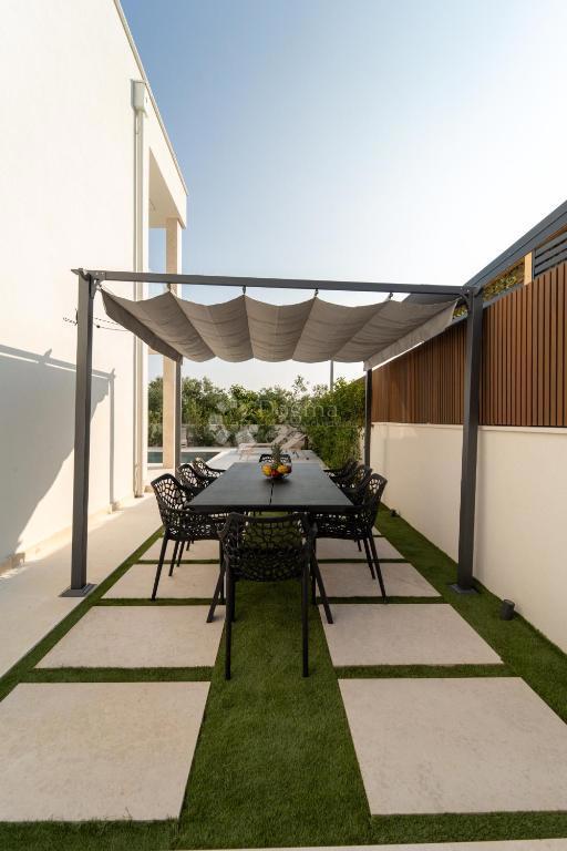 Casa Turanj, Sveti Filip I Jakov, 166,60m2