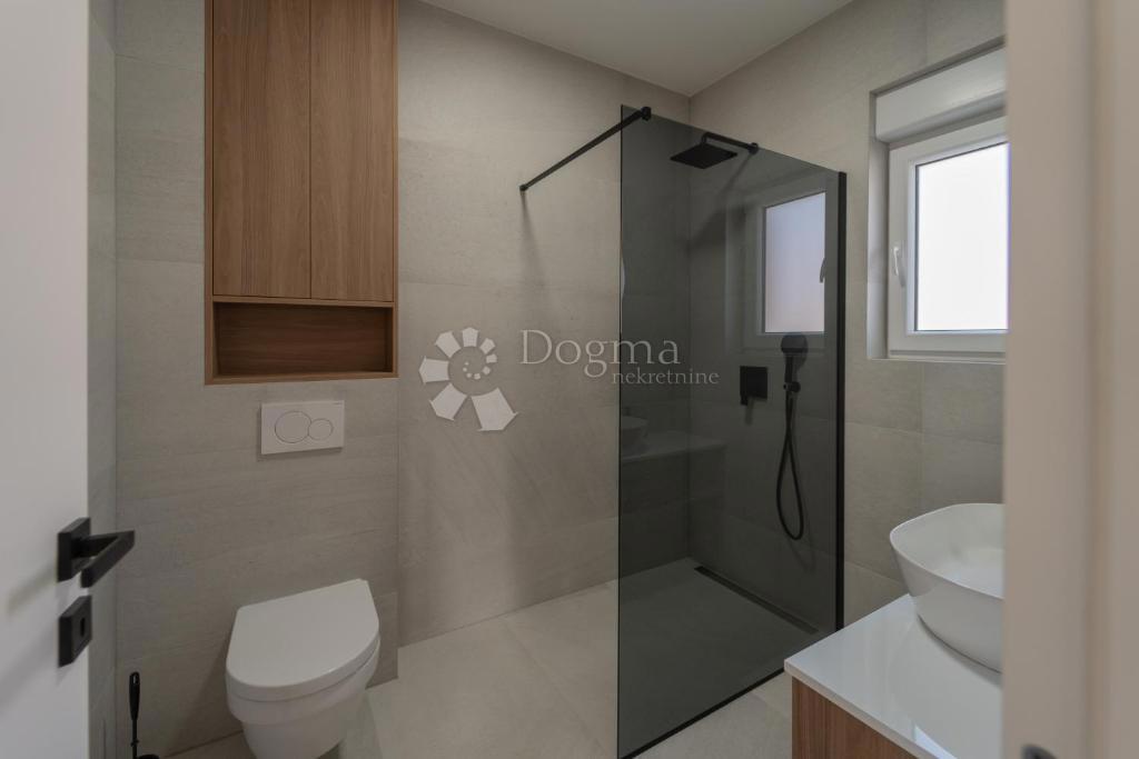 Casa Turanj, Sveti Filip I Jakov, 166,60m2